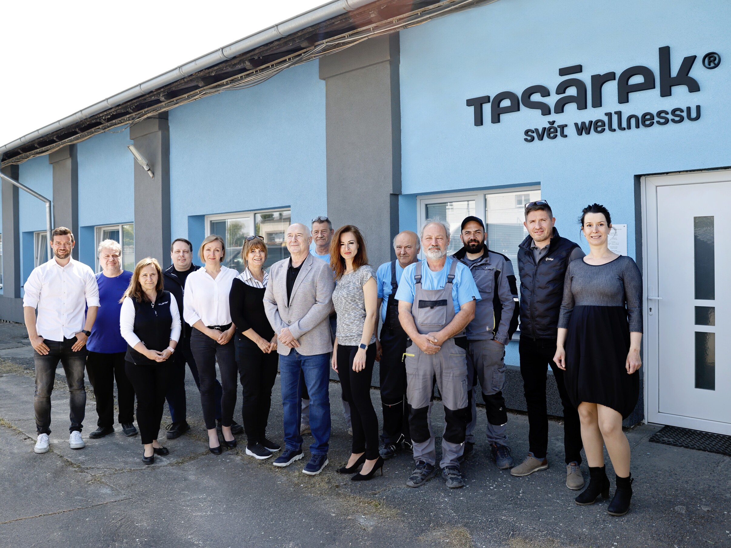 team_tesarekgeroup_firemnifoto2025 team_tesarekgeroup_firemnifoto2025