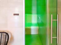 parní sauna s lavicí zelená parní sauna s lavicí zelená