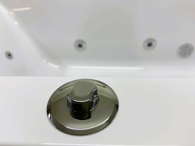 hydro_pneu.tlačitko