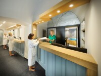 wellness vířivka v recepci wellness vířivka v recepci